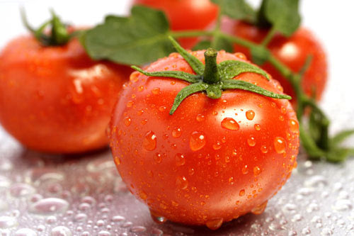 Cách chọn cà chua ngon và an toàn