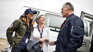 Nicole with Felix's mom and mentor Col. Kittinger. (Predrag Vuckovic/Red Bull Content Pool)