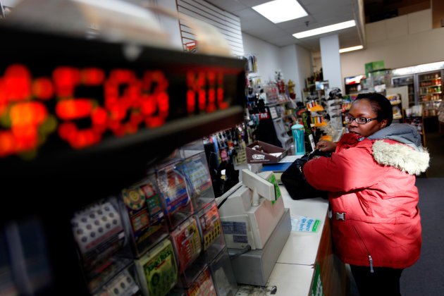 Numbers drawn for record Powerball jackpot - Yahoo! News