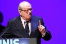 Jean-Marie Le Pen annonce porter plainte contre Arnaud Montebourg