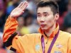 Silver medallist Malaysia's Lee Chong Wei waves at the victory ceremony for the men's singles badminton event at the London 2012 Olympic Games at the Wembley Arena