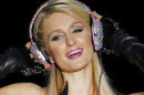 Jadi DJ, Paris Hilton Puas Bisa Kendalikan Pesta