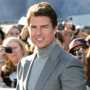 Tom Cruise attends the premiere of 'Oblivion' at the Dolby Theatre on April 10, 2013 in Hollywood, Calif. -- Getty Premium