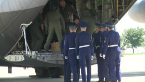 Planes carrying MH17 bodies leaves Ukraine