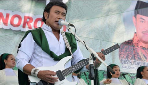 Kata Rhoma, Jokowi yang Mengajaknya Duet  