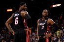 LeBron James y Dwyane Wade, estrellas del Miami Heat, durante un partido contra Orlando Magic el 6 de marzo de 2013
