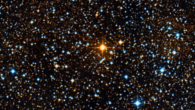 UY_Scuti_zoomed_in,_Rutherford_Observatory,_07_September_2014