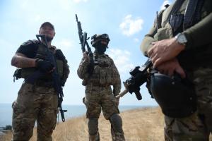 Ukrainian loyalist fighters from the Azov Battalion &hellip;