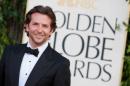 Bradley Cooper emmène sa mère aux Oscars !