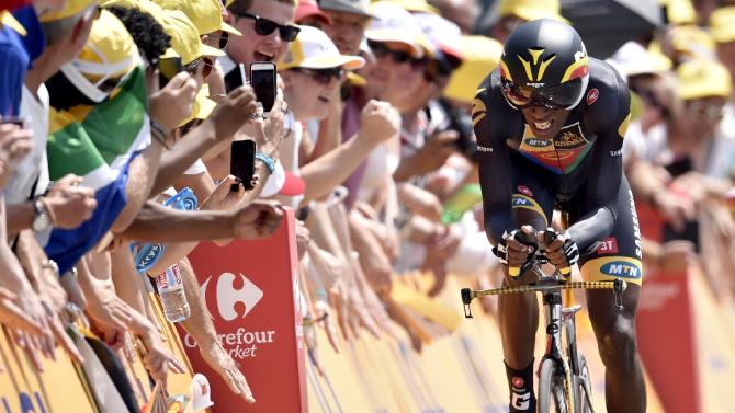 Eritrea&#39;s Daniel Teklehaimanot competes in a 13.8 km individual time-trial, the first stage of the 102nd edition of the Tour de France cycling race on July 4, 2015, in Utrecht, The Netherlands