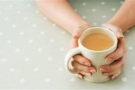 國外研究發現，長期有飲茶習慣的女性，在罹患卵巢癌的比例上明顯降低。（圖片／取材自英國《每日電訊報》）