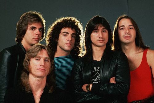 Are The Members Of The Band Perry Related To Steve Perry From Journey
