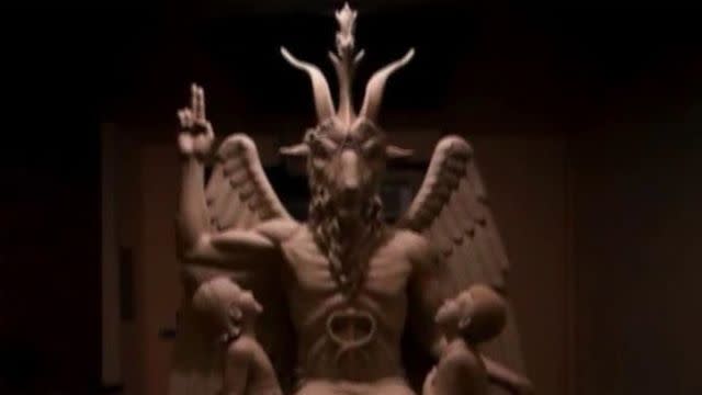 Nine foot tall statue of Satan unveiled in Detroit