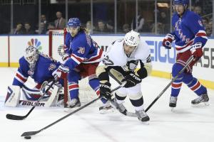 Sutter scores lone SO goal, Penguins top Rangers