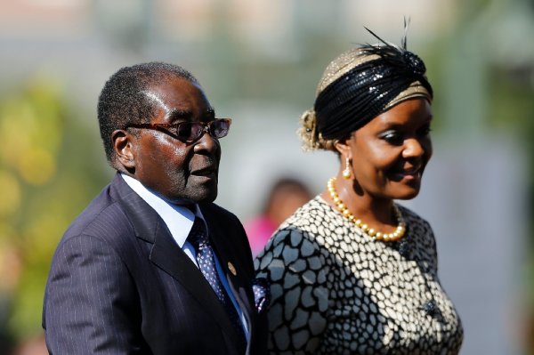 Mugabe's wife joins fray over Zimbabwe succession