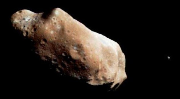 L'astéroïde 2012 DA14 va passer à 27 700 km de la Terre le 15 février 2013