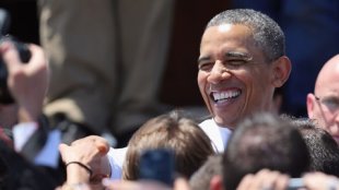 gty barack obama jt 130329 wblog President Obama Sends Easter and Passover Message 