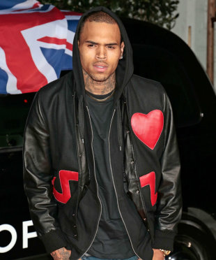Rihanna Angry Over Chris Brown And 'Karrueche Tran Look-a-like'?