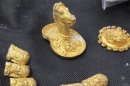 Desentierran un antiguo tesoro de oro en Bulgaria