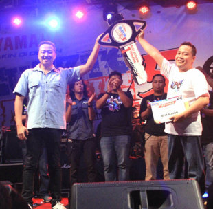 Made Ambara pemenang Best Region 2 Yamaha Cuzztomatic 5 Bal