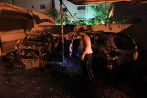 خمسة قتلى في سلسلة غارات جوية اسرائيلية تهدد بانهاء التهدئة بغزة Photo_1340168216238-1-0