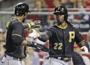 Pirates beat Reds 4-1 for leg up to host wild card