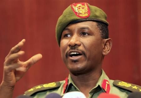 Sudanese Army spokesman al-Sawarmi Khalid speaks during a news conference in Khartoum May 28, 2012. REUTERS/Mohamed Nureldin Abdallah