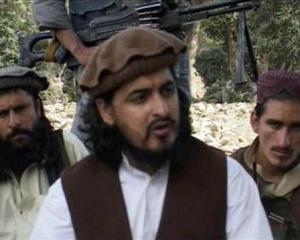 Video grab of Pakistani Taliban chief Hakimullah Mehsud sitting with other millitants in South Waziristan