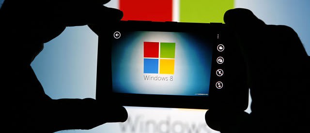 Windows 8 Died at Launch, Microsoft Moves on to Windows 9