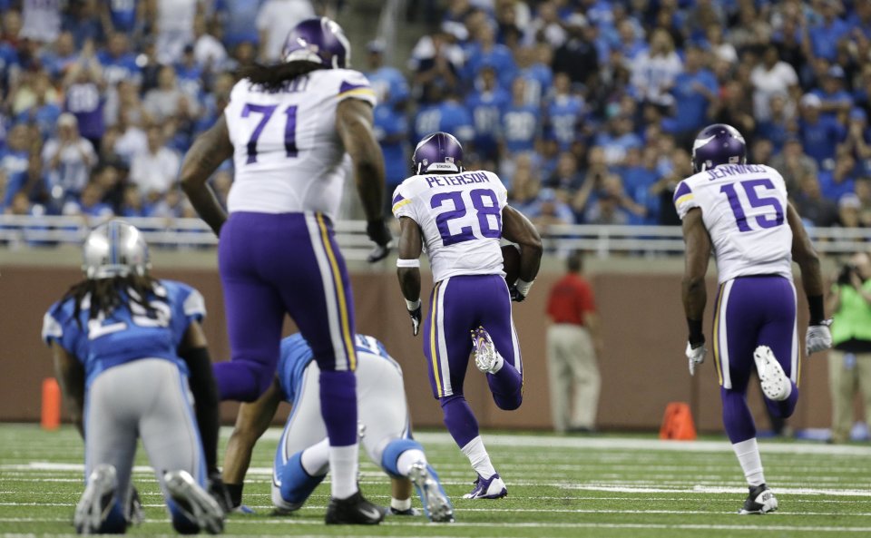 Minnesota Vikings running back Adrian Peterson (28) breaks for a 78-yard touchdown during the first quarter of an NFL football game against the Detroit Lions at Ford Field in Detroit, Sunday, Sept. 8, 2013. (AP Photo/Paul Sancya)