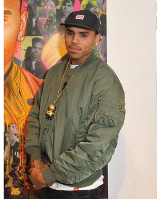 Chris Brown: &#039;Raz B&#039;s Gay Claims Are Bulls**t&#039;