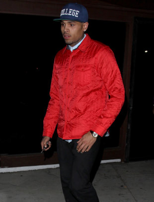 PHOTOS: Rihanna and Chris Brown Caught Sneaking Out Of Recording Studio After Late-Night Session