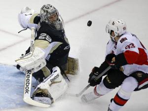 Neal scores in OT, lifts Penguins to win