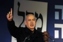 Benjamin Netanyahu da un discurso durante un acto de campaña, el 16 de enero en Ashdod