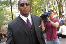 New Orleans Saints linebacker Jonathan Vilma arrives at the NFL football headquarters to meet with Commissioner Roger Goodell to discuss his suspension that was temporarily lifted, Monday, Sep. 17, 2012, in New York. (AP Photo/ Louis Lanzano)
