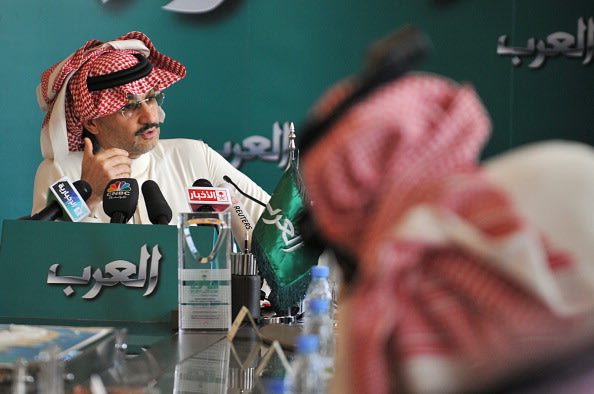 تصدر الامير الوليد بن طلال القائمة الثانية لاقوى 100 شخصية عربية عن مجلة "جلف بيزنس".