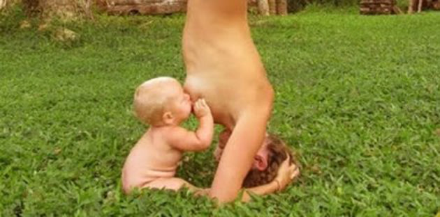 Instagram censura la foto de una madre dándole el pecho a su hija