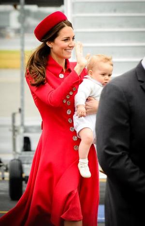 Catherine, Duchess of Cambridge, carries baby Prince&nbsp;&hellip;