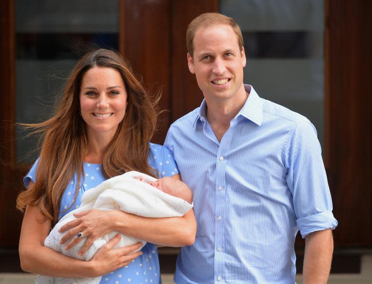 Baby Prince George is christened, 7 godparents named