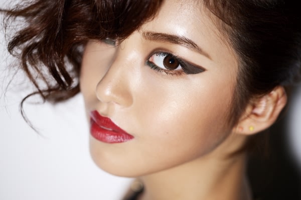 韓國女星們的美麗秘密！聚焦效果彩妝攻略