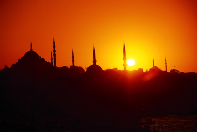 أرخص دول العالم التي يمكنك زيارتها Istanbul-jpg_085433