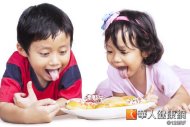 若讓家中小孩每周吃3次以上的速食，過敏機率將增高近4成。