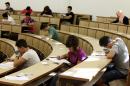 Alumnos durante un examen. EFE/Archivo
