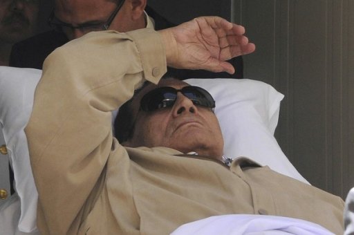  مصر-  مبارك يرفض دخول طرة ويردد باكيا"خدمت البلد حسبى الله ونعم الوكيل Mubarak-jpg_134609