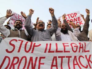 Pakistani protesters from the United Citizen Action (UCA) shout anti-US slogans during a demonstration against drone strikes in the restive tribal region, during a rally in Multan, on October 8, 2014