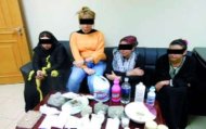 شرطة رئس الخيمه توقف اربع نساء 20121104114252