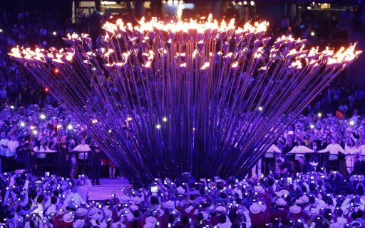 حفل اسطوري يفتتح أولمبياد لندن 2012 000-DV1225350-jpg_100759