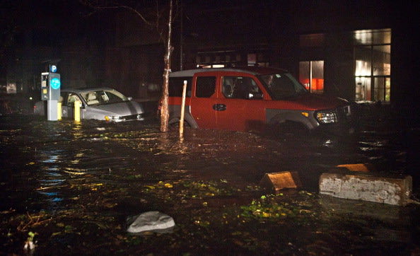  اعصار ساندى يحول نيويورك الى مدينة اشباح _2012  154985288-jpg_195124