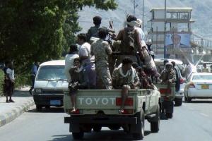 Armed militants loyal to Yemen&#39;s President Abd-Rabbu &hellip;