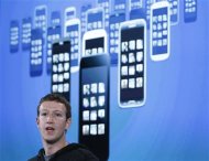 Mark Zuckerberg, Facebook's co-founder and chief executive during a Facebook press event to introduce 'Home' a Facebook app suite that integrates with Android, in Menlo Park, California, April 4, 2013. REUTERS/Robert Galbraith